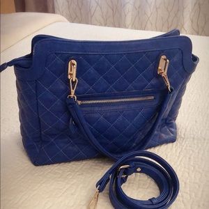Royal blue hand bag.